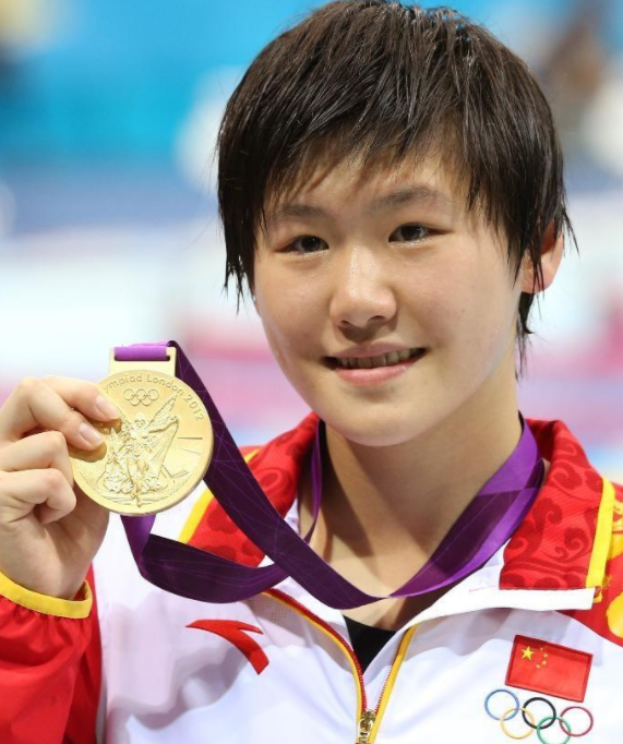 中国名人故事：小小心愿长成树的叶诗文