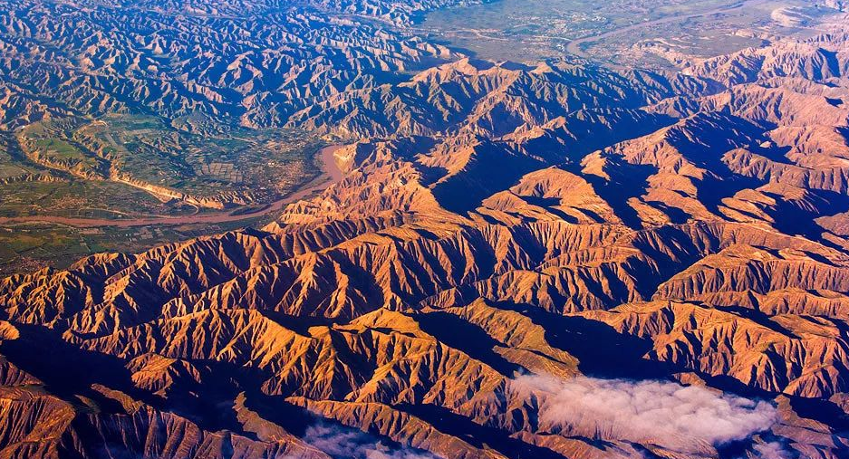 我国的四大高原是哪四个高原?其中黄土高原的范围占多少?插图5 我国的四大高原是哪四个高原?其中黄土高原的范围占多少?