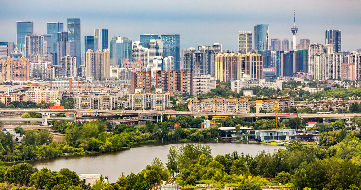 我国的四大盆地是哪四大盆地？我国海拔最高的盆地是哪个？