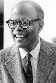 威廉刘易斯：发展经济学的奠基人