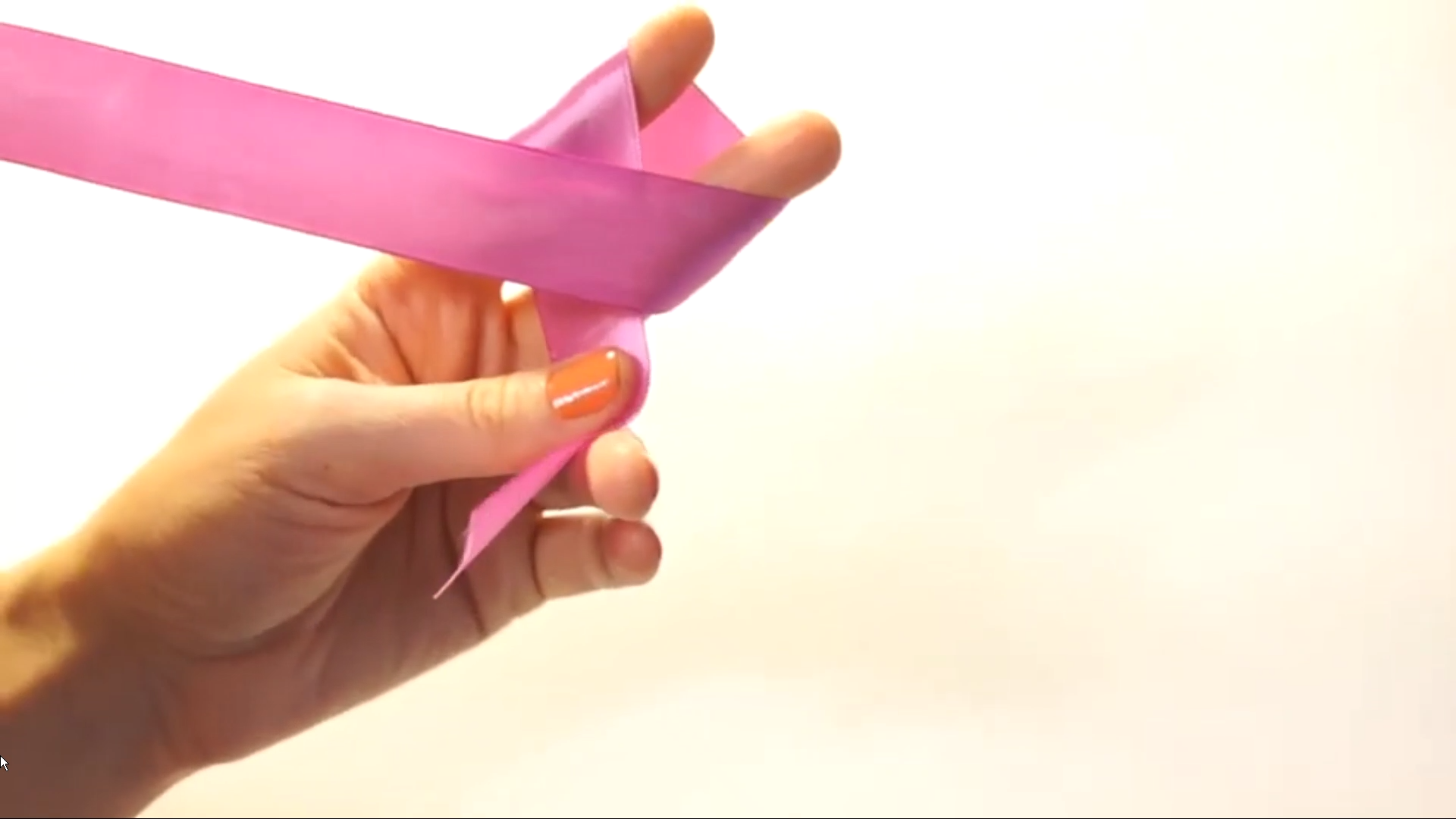 蝴蝶结怎么打好看？蝴蝶结打结方法