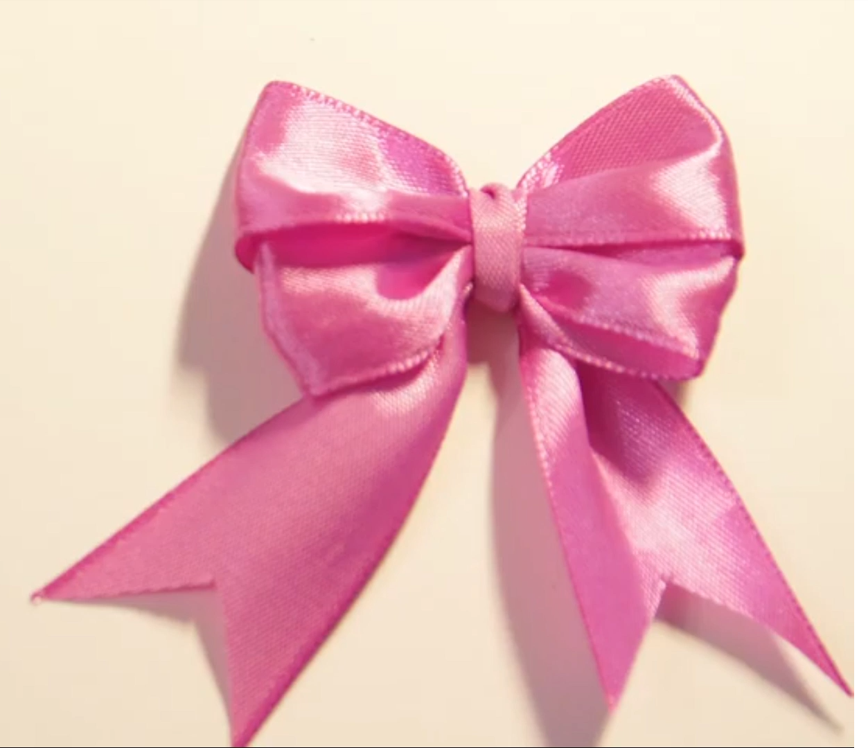 蝴蝶结怎么打好看？蝴蝶结打结方法