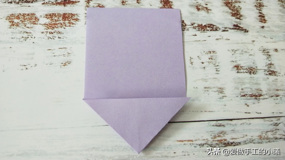 爱心的折法步骤图，爱心折纸教程简单又好看（一张纸折出五颗爱心）