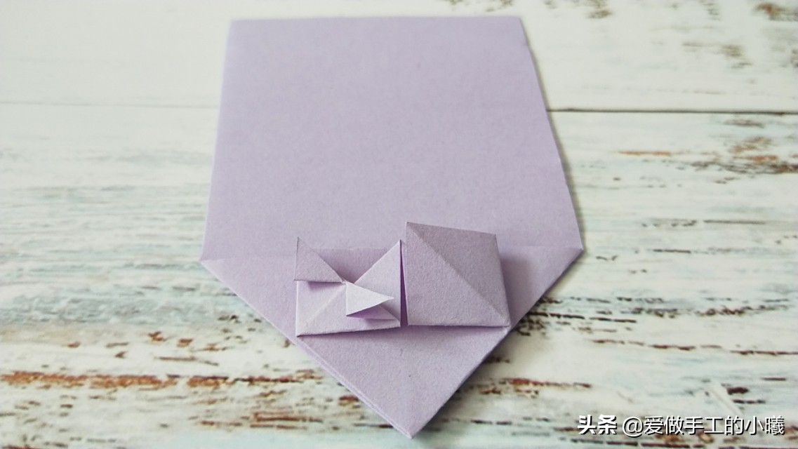 爱心的折法步骤图，爱心折纸教程简单又好看（一张纸折出五颗爱心）