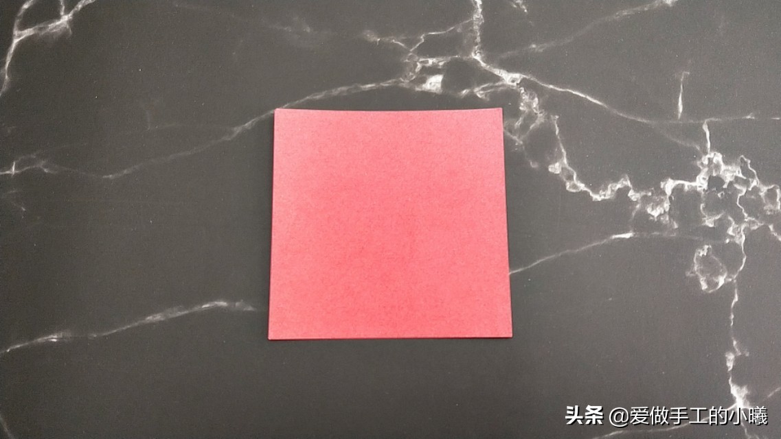 玫瑰花的折法（儿童）：唯美玫瑰花折纸图解教程