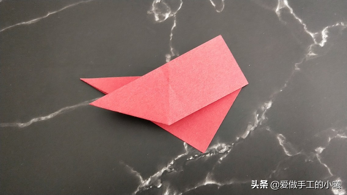 玫瑰花的折法（儿童）：唯美玫瑰花折纸图解教程