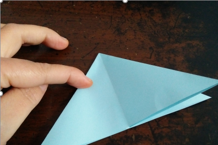 回旋镖折法教程:回旋镖怎么折可以飞回来插图3 回旋镖折法教程:回旋镖怎么折可以飞回来