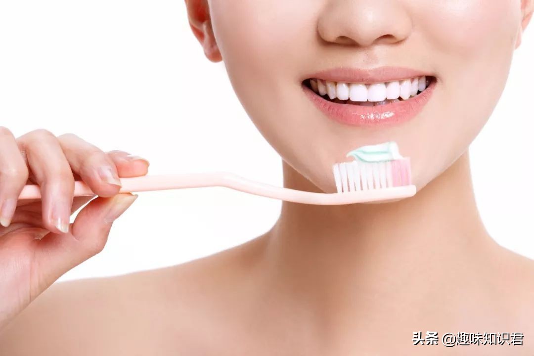 黑人牙膏是中国的吗?有趣的冷知识:黑人牙膏的前世今生插图3 黑人牙膏是中国的吗?有趣的冷知识:黑人牙膏的前世今生