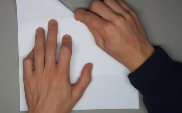 1609122358426184.png 纸飞机的折纸简单又漂亮