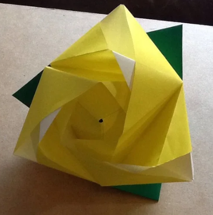 玫瑰花折纸简单又漂亮