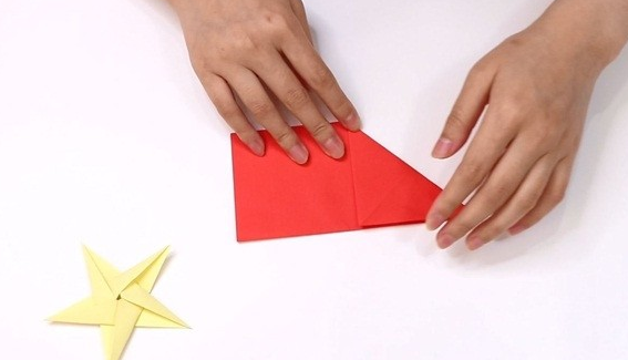 五角星怎么折？最简单的方法，跟孩子一起动手乐趣更多