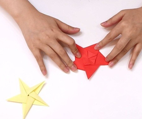 五角星怎么折？最简单的方法，跟孩子一起动手乐趣更多