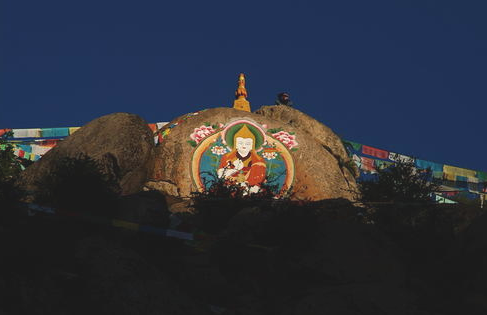 雪顿节是哪个民族的传统节日？雪顿节的来历和风俗