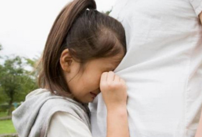 该不该打孩子?——用平和、尊重的方式代替体罚插图 该不该打孩子?——用平和、尊重的方式代替体罚