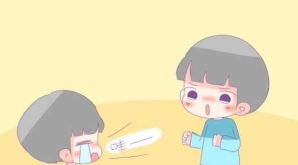 幼儿安全感的培养:孩子为何喜欢时刻抱着安抚物?插图1 幼儿安全感的培养:孩子为何喜欢时刻抱着安抚物?