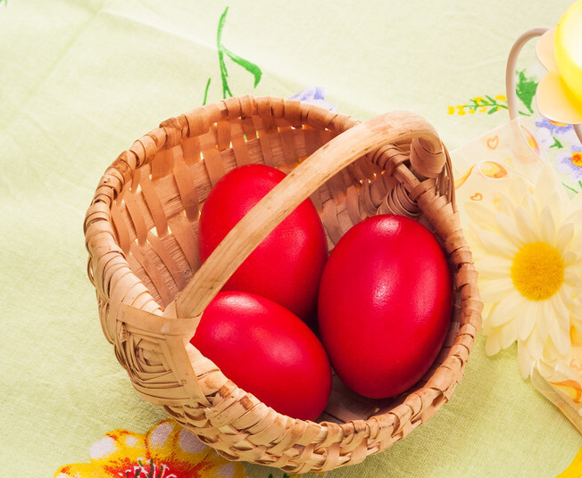 为什么小孩子过生日要吃红鸡蛋？（过生日红鸡蛋代表什么意思）