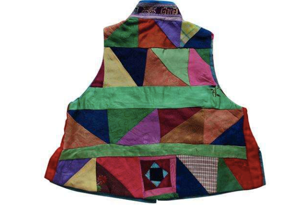 新生儿为什么要穿“百家衣”?(百家衣的寓意和意义)插图 新生儿为什么要穿“百家衣”?(百家衣的寓意和意义)