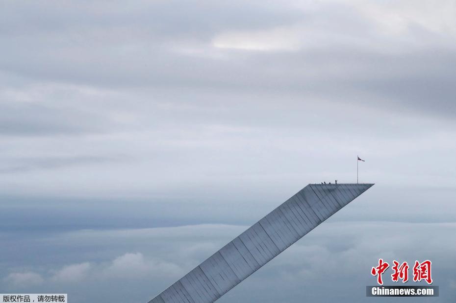 北京东奥会知识百问：首座举办过冬奥会的首都城市是哪里？