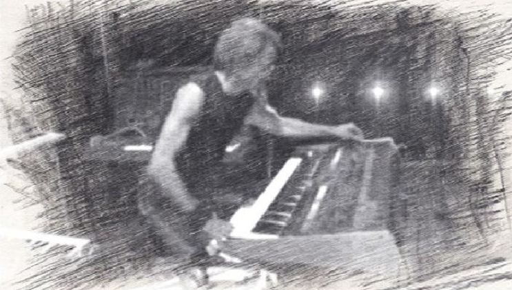 让·米歇尔·雅尔生平简介：电子乐大师