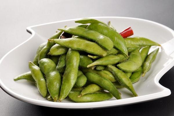 孩子好奇爱问的植物知识科普:毛豆和黄豆是同一种东西吗插图 孩子好奇爱问的植物知识科普:毛豆和黄豆是同一种东西吗