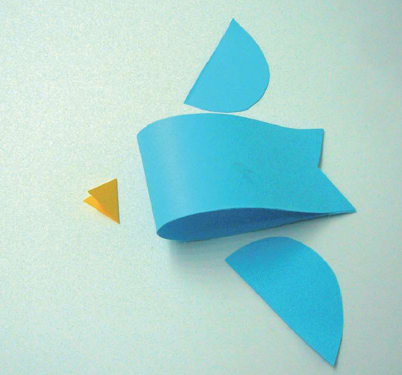 「儿童剪纸手工游戏:动物篇」:喜鹊剪纸,喜鹊怎么剪?插图3 「儿童剪纸手工游戏:动物篇」:喜鹊剪纸,喜鹊怎么剪?