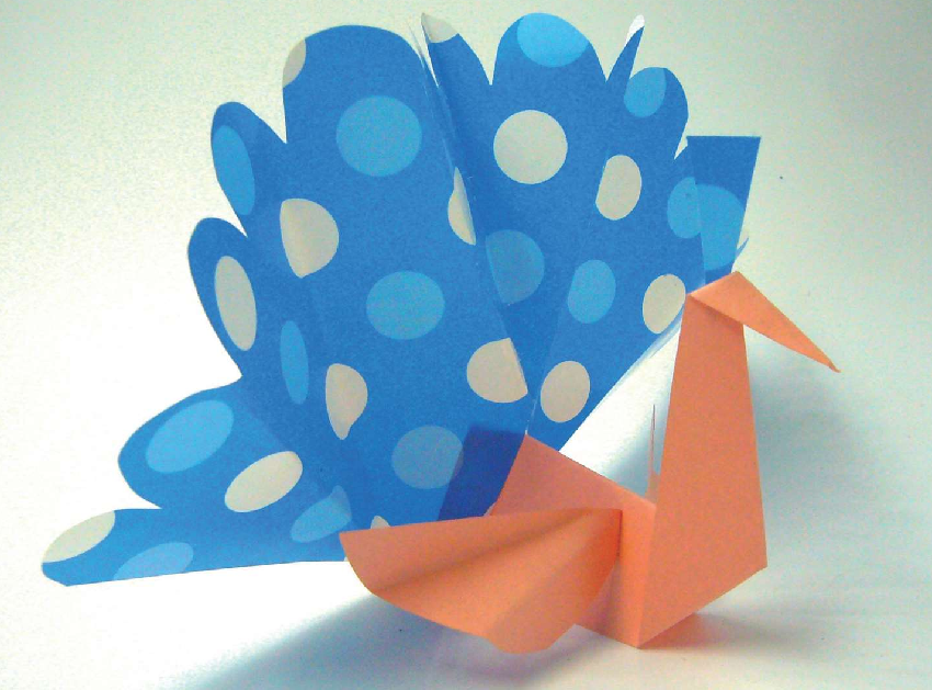 「儿童剪纸手工游戏:动物篇」:孔雀开屏剪纸,孔雀开屏怎么剪?插图12 「儿童剪纸手工游戏:动物篇」:孔雀开屏剪纸,孔雀开屏怎么剪?