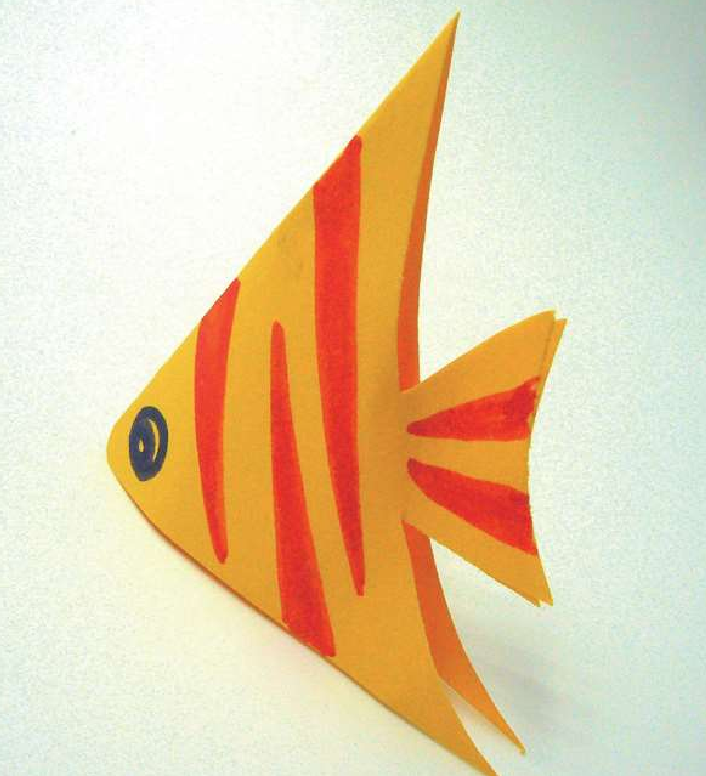 「儿童剪纸手工游戏:动物篇」:神仙般的热带鱼剪纸,热带鱼怎么剪?插图4 「儿童剪纸手工游戏:动物篇」:神仙般的热带鱼剪纸,热带鱼怎么剪?