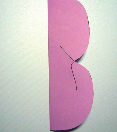 「儿童剪纸手工游戏:动物篇」:可爱的小猫咪剪纸,小猫咪怎么剪?插图12 「儿童剪纸手工游戏:动物篇」:可爱的小猫咪剪纸,小猫咪怎么剪?