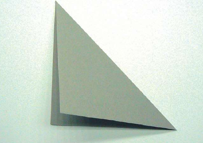 「儿童剪纸手工游戏:动物篇」:恐龙剪纸,恐龙怎么剪?插图1 「儿童剪纸手工游戏:动物篇」:恐龙剪纸,恐龙怎么剪?