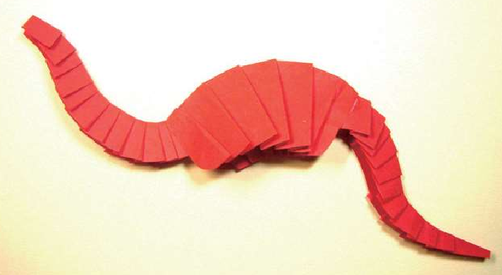 「儿童剪纸手工游戏:动物篇」:恐龙剪纸,恐龙怎么剪?插图22 「儿童剪纸手工游戏:动物篇」:恐龙剪纸,恐龙怎么剪?