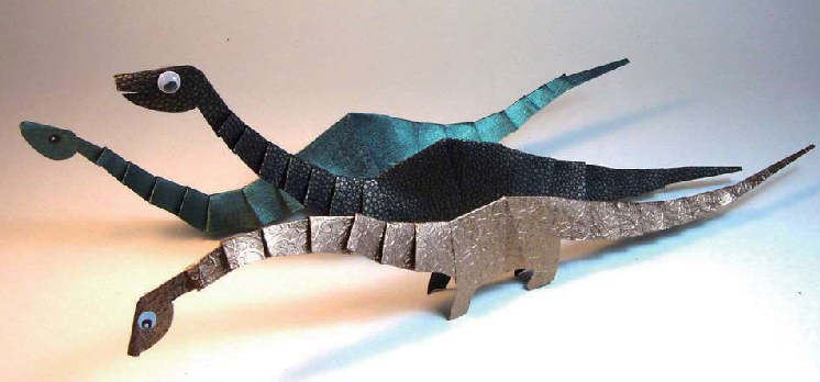 「儿童剪纸手工游戏:动物篇」:恐龙剪纸,恐龙怎么剪?插图24 「儿童剪纸手工游戏:动物篇」:恐龙剪纸,恐龙怎么剪?