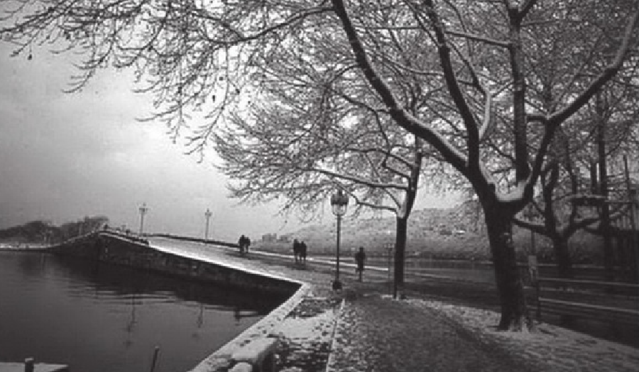 「中华文化:园林建筑篇」传说许仙与白娘子在断桥相遇,断桥真的是断开的吗?断桥的由来。插图 「中华文化:园林建筑篇」传说许仙与白娘子在断桥相遇,断桥真的是断开的吗?断桥的由来。