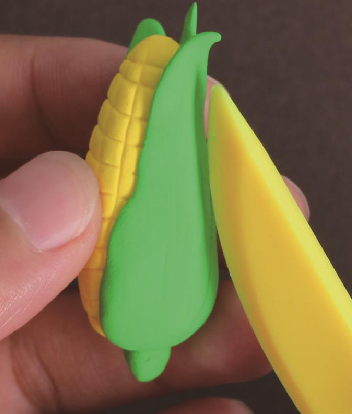 「儿童超轻粘土制作教程：蔬菜篇」金灿灿的玉米