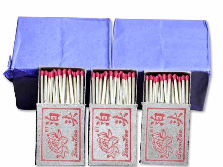 「趣味知识小百科:我们身边的科学知识」火柴是用什么做的?火柴燃烧原理插图2 「趣味知识小百科:我们身边的科学知识」火柴是用什么做的?火柴燃烧原理