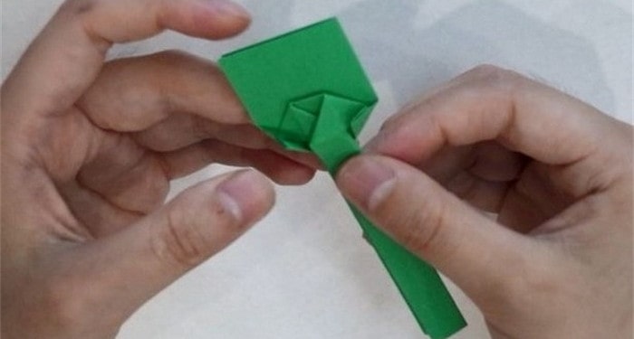 勺子怎么折?勺子的折法简单又漂亮(附图解)插图5 勺子怎么折?勺子的折法简单又漂亮(附图解)