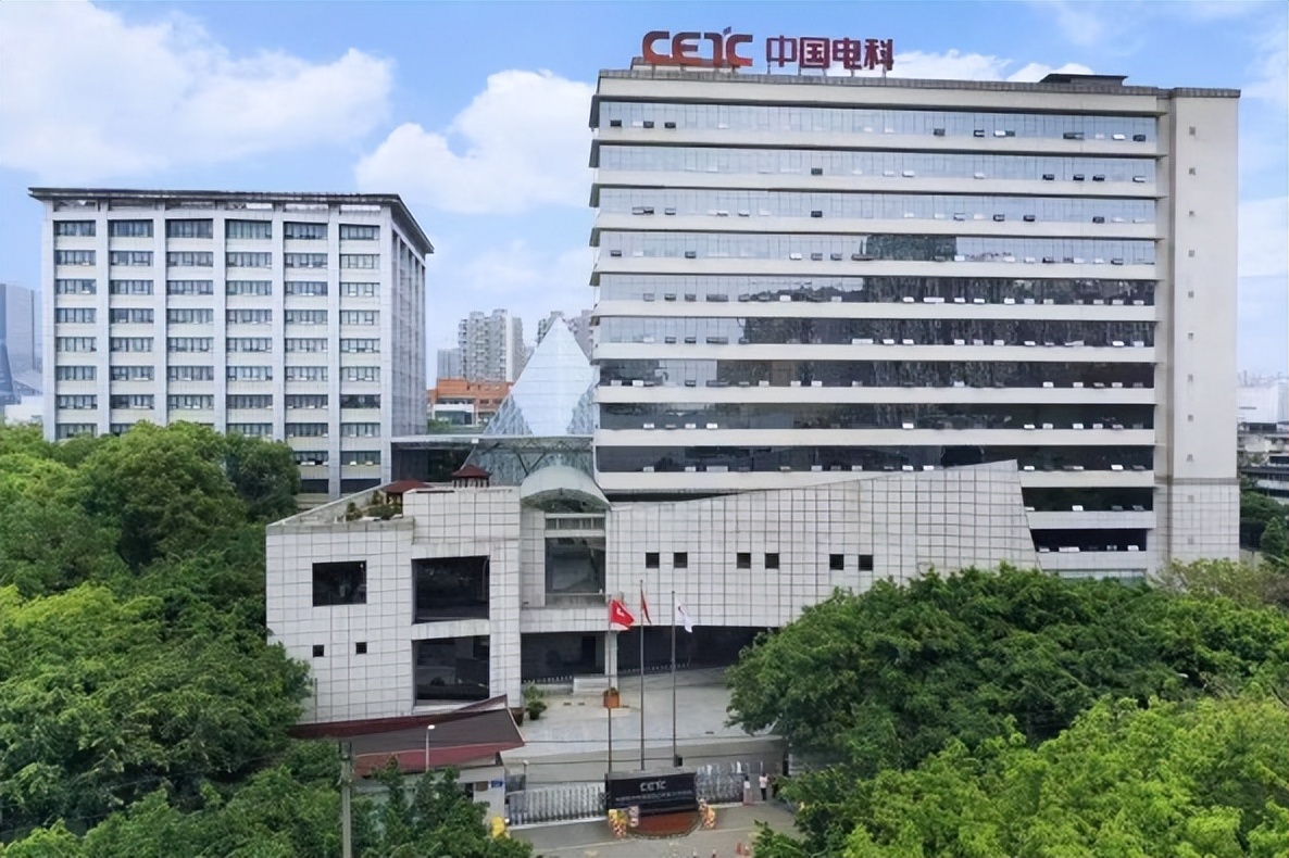 「航天知识：世界著名空间站」神十四成功对接空间站，看看中国航天科技中的中国智造