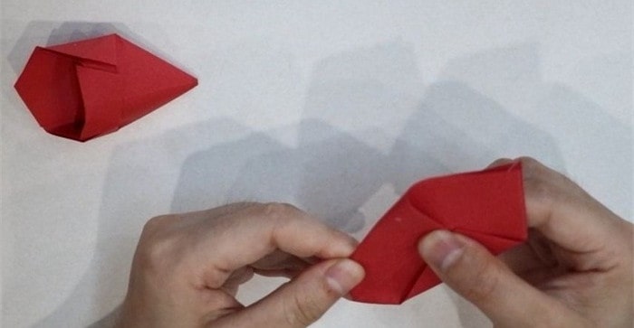 高跟鞋的折法简单又漂亮(附图解)