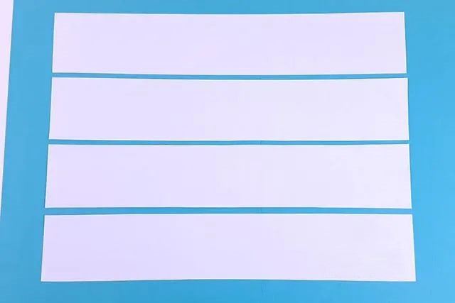 手工书怎么折?手工书的折法简单又漂亮(附图解)插图1 手工书怎么折?手工书的折法简单又漂亮(附图解)