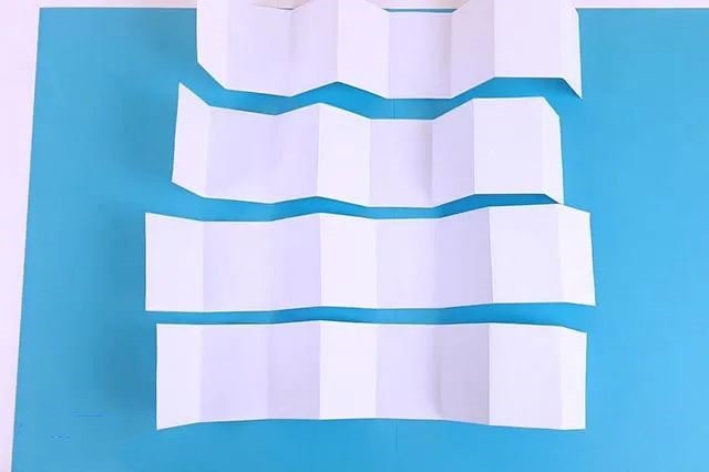 手工书怎么折?手工书的折法简单又漂亮(附图解)插图3 手工书怎么折?手工书的折法简单又漂亮(附图解)