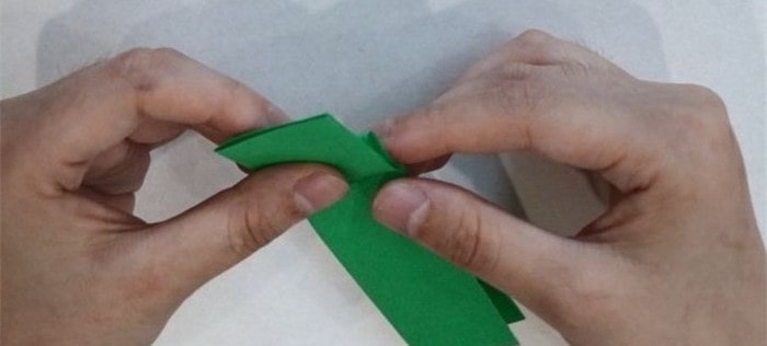 勺子怎么折?勺子的折法简单又漂亮(附图解)插图3 勺子怎么折?勺子的折法简单又漂亮(附图解)