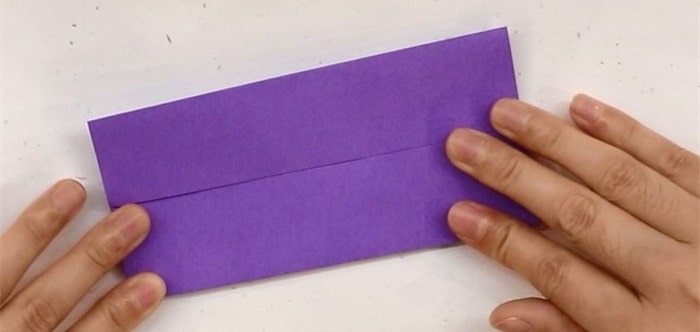 衣服怎么折?衣服的折法简单又漂亮(衣服折纸附图解)插图2 衣服怎么折?衣服的折法简单又漂亮(衣服折纸附图解)