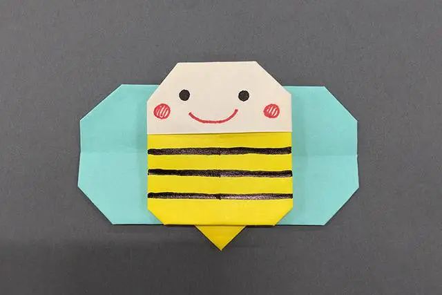 蜜蜂怎么折?蜜蜂的折法简单又漂亮(附图解)插图 蜜蜂怎么折?蜜蜂的折法简单又漂亮(附图解)