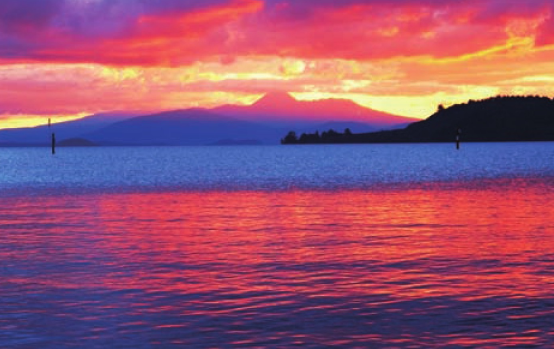 「世界国家地理百科」终年刺骨的水——科莫湖插图1 「世界国家地理百科」终年刺骨的水——科莫湖