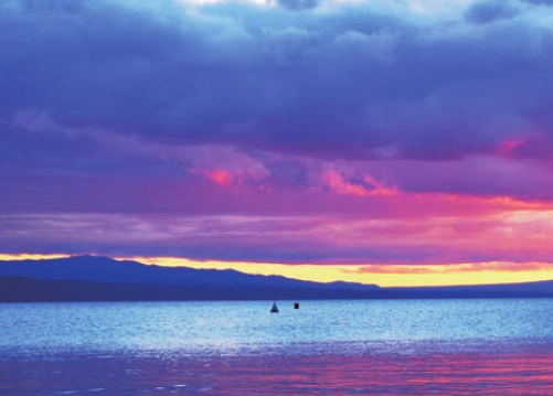 「世界国家地理百科」终年刺骨的水——科莫湖插图2 「世界国家地理百科」终年刺骨的水——科莫湖