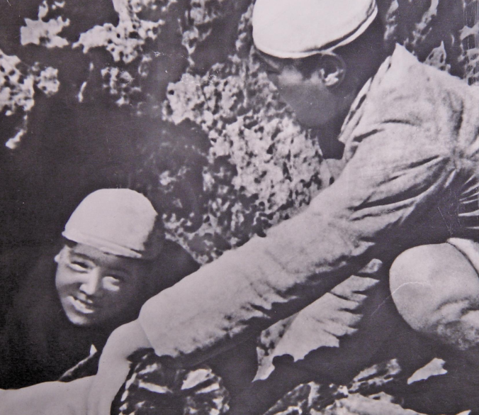 张思德的故事:为人民服务的光辉典范插图1 张思德的故事:为人民服务的光辉典范