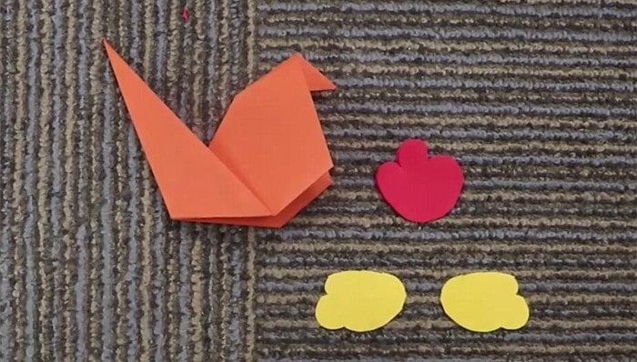 公鸡怎么折？公鸡的折法简单又漂亮（公鸡折纸附图解）