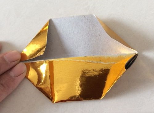 金元宝怎么折？金元宝的折法简单又漂亮（金元宝折纸附图解）