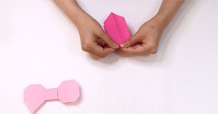 蝴蝶结怎么折？蝴蝶结的折法简单又漂亮（蝴蝶结折纸附图解）