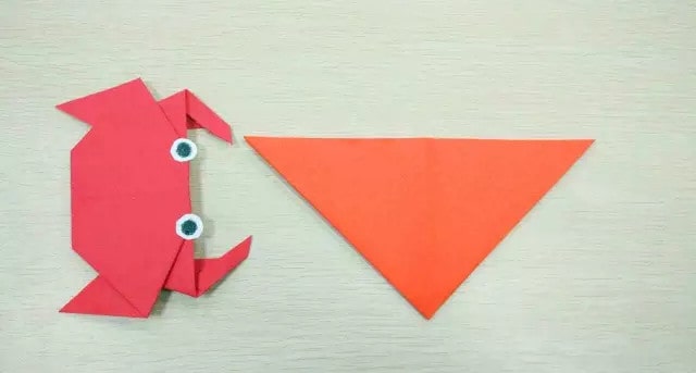 螃蟹怎么折?螃蟹的折法简单又漂亮(螃蟹折纸附图解)插图6 螃蟹怎么折?螃蟹的折法简单又漂亮(螃蟹折纸附图解)