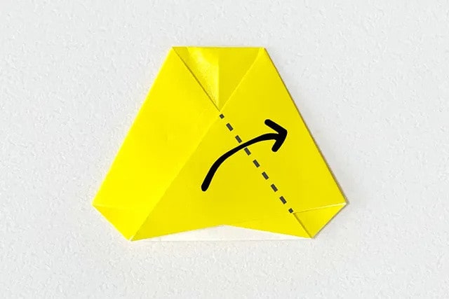 虎年纸老虎怎么折?纸老虎的折法简单又漂亮(纸老虎折纸附图解)插图14 虎年纸老虎怎么折?纸老虎的折法简单又漂亮(纸老虎折纸附图解)